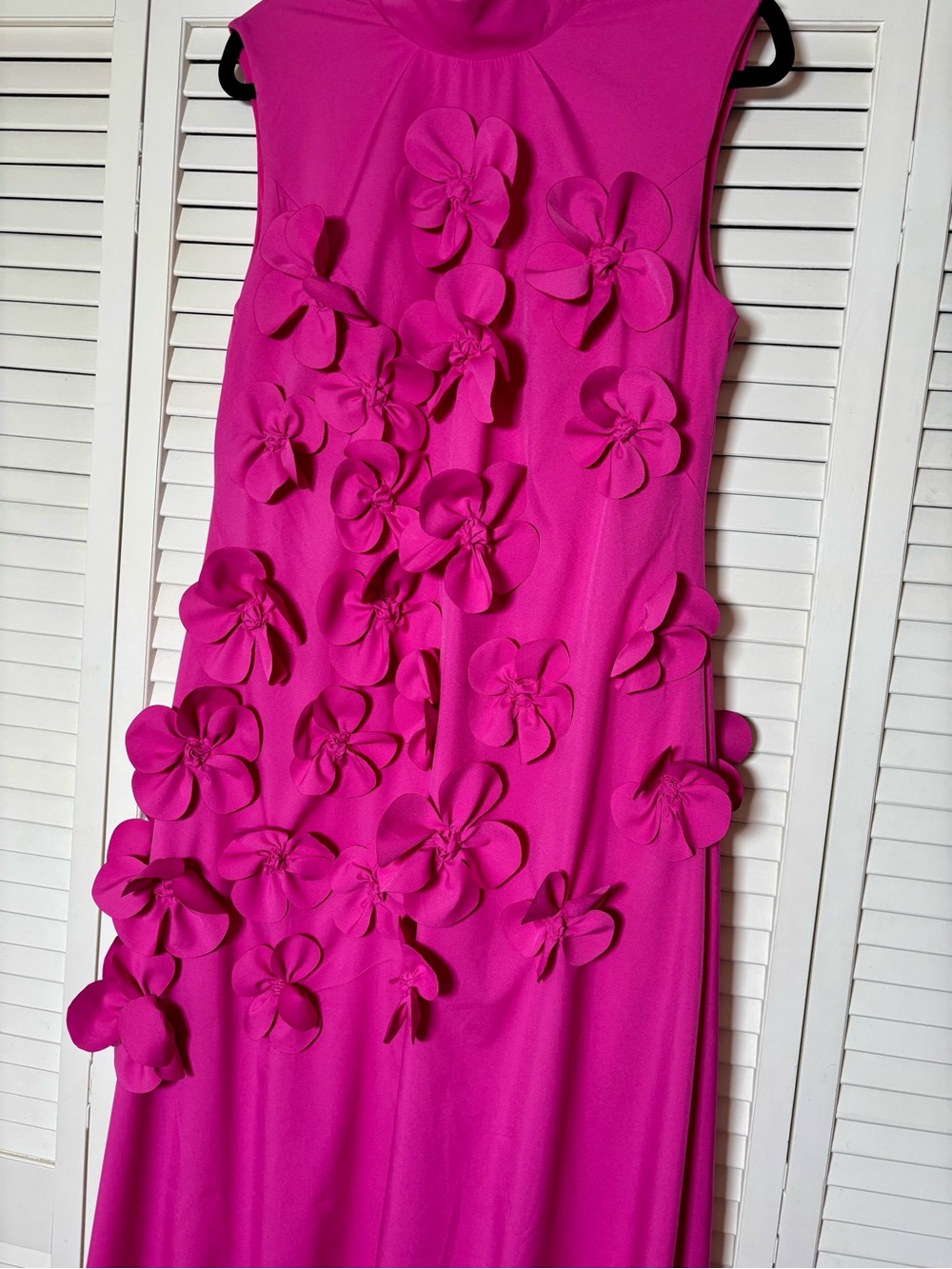 NWT Boutique Vibrant Raspberry Magenta Sleeveless 3D Floral Appliqués Maxi 8 - Picture 3 of 4